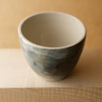 Ručně vyrobený hrnek na čaj