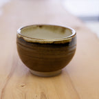 Ručně vyrobená čajová miska