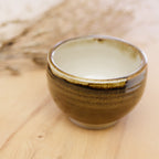 Ručně vyrobená čajová miska