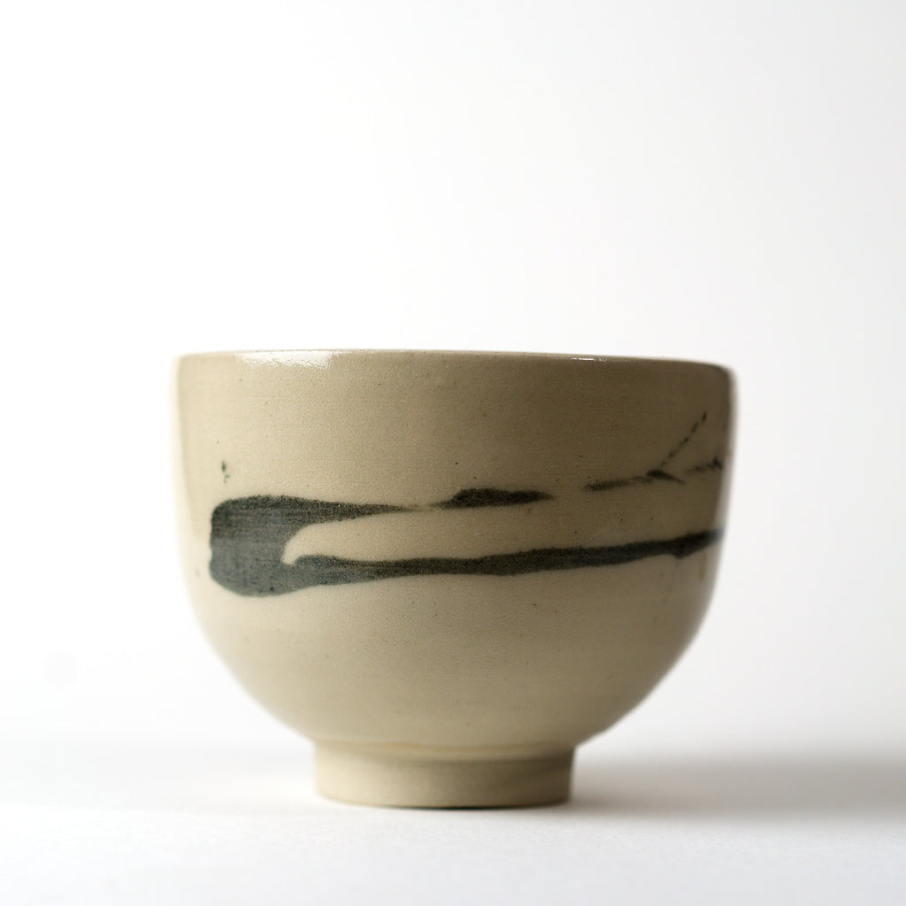 Ručně vyrobená čajová miska