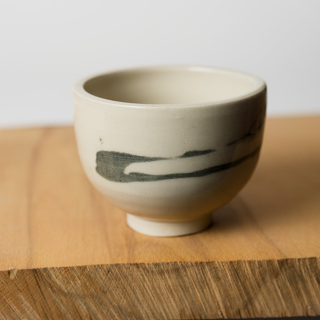 Ručně vyrobená čajová miska